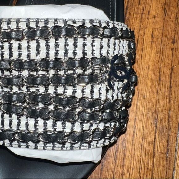 CHANEL CC Logo Tropiconic Black Tweed Slides - Size 39 FITS US 8-8.5 - Picture 5 of 10